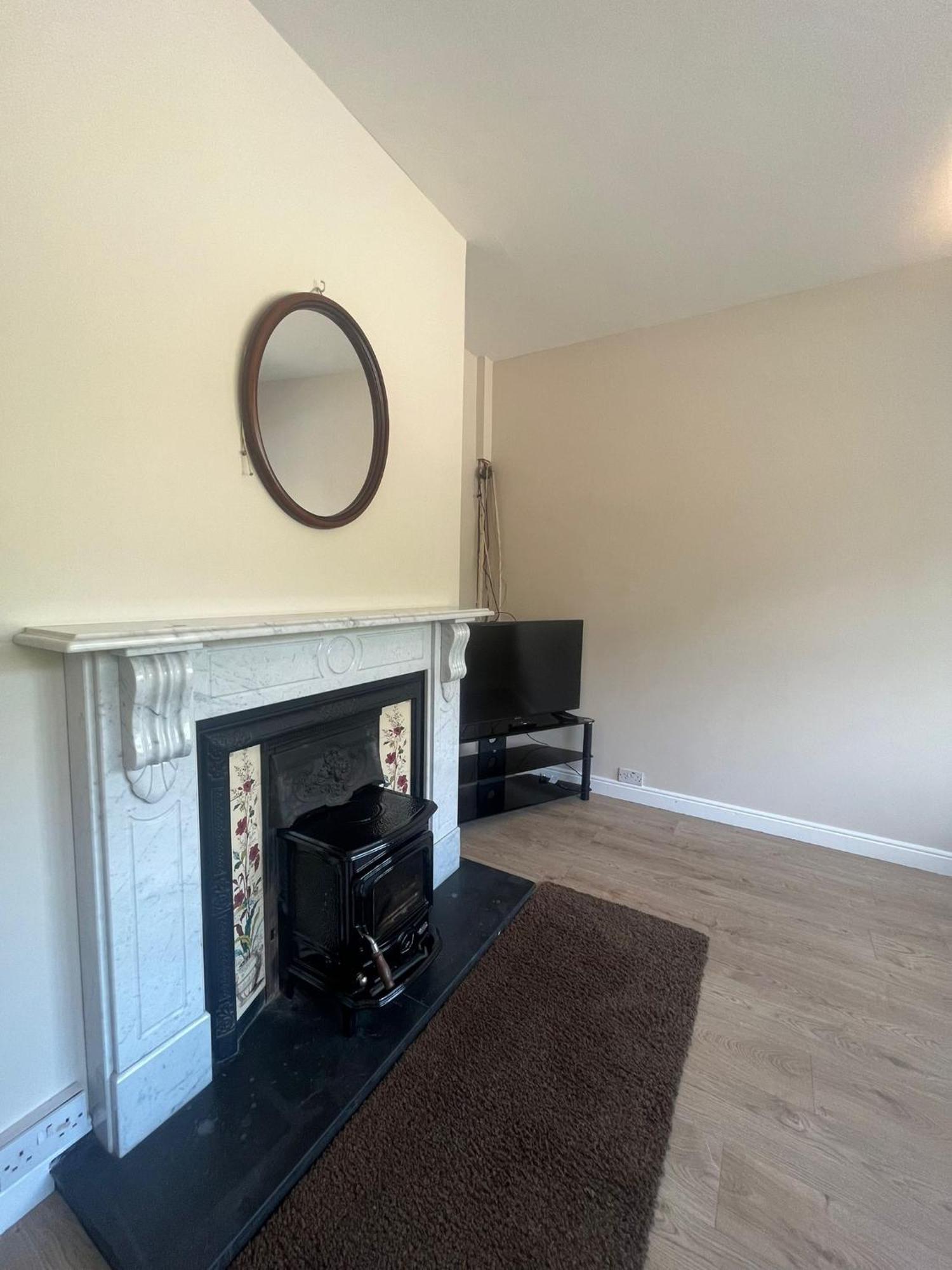 Yeats Lodge Self Catering Apartment And Bar Galway Eksteriør billede