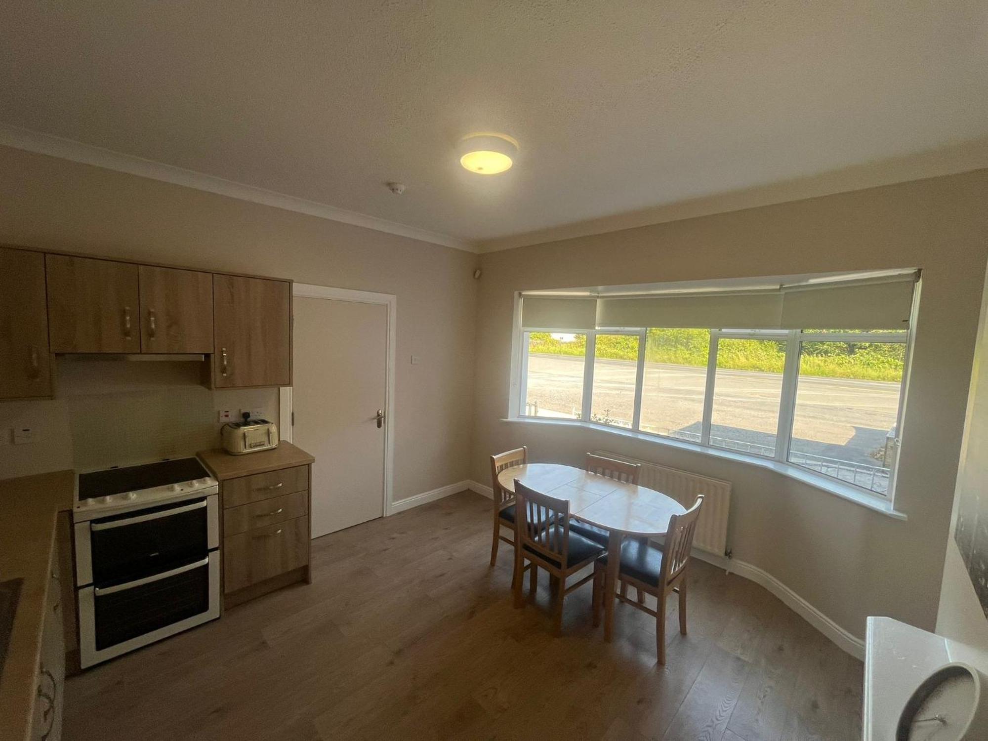 Yeats Lodge Self Catering Apartment And Bar Galway Eksteriør billede