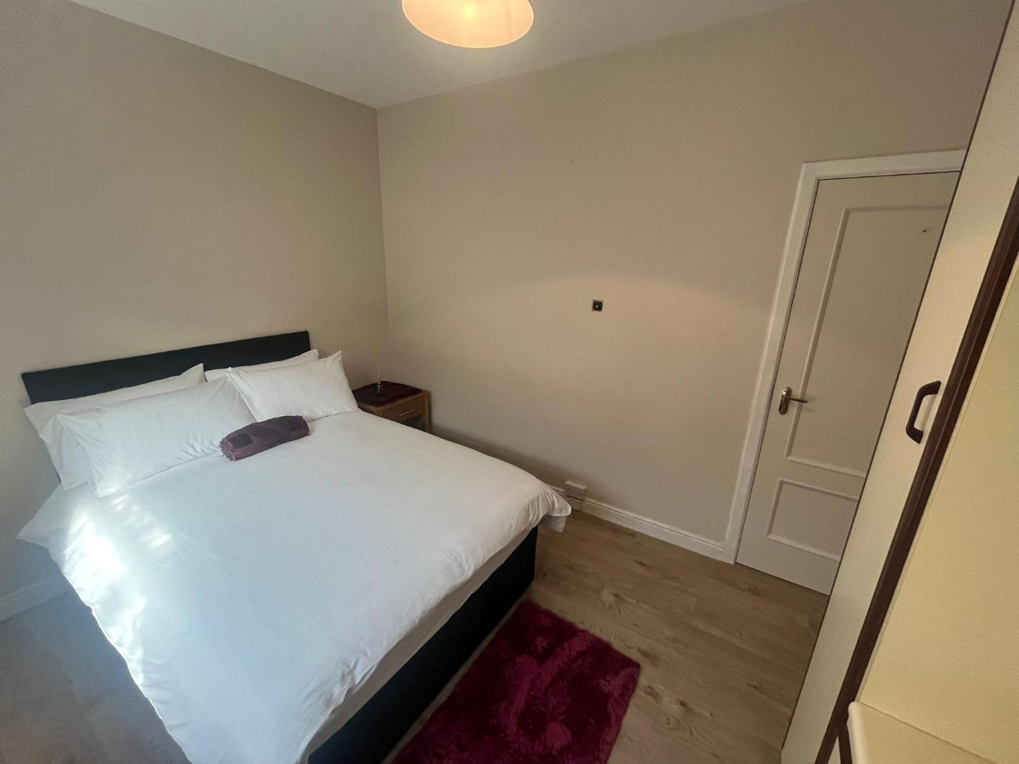 Yeats Lodge Self Catering Apartment And Bar Galway Eksteriør billede